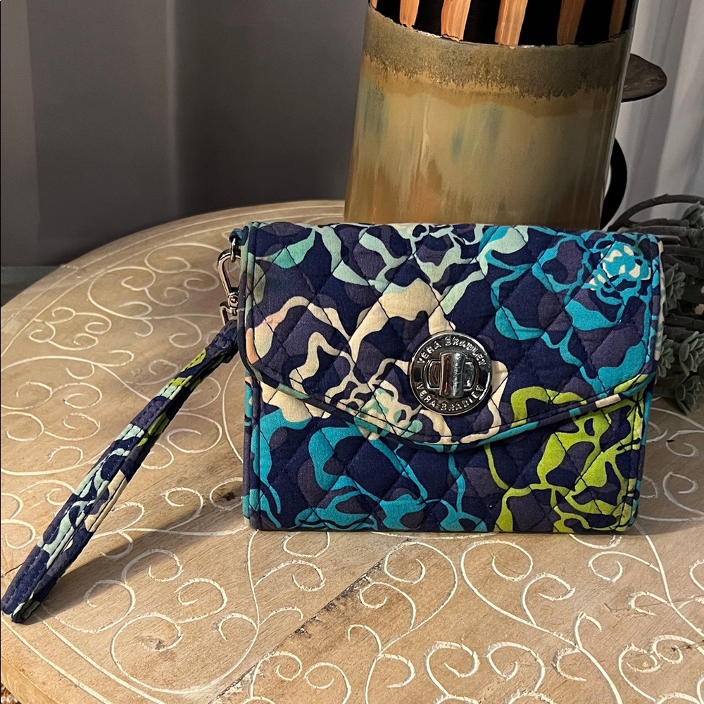 Vera Bradley Blue Floral Women's Wristlet